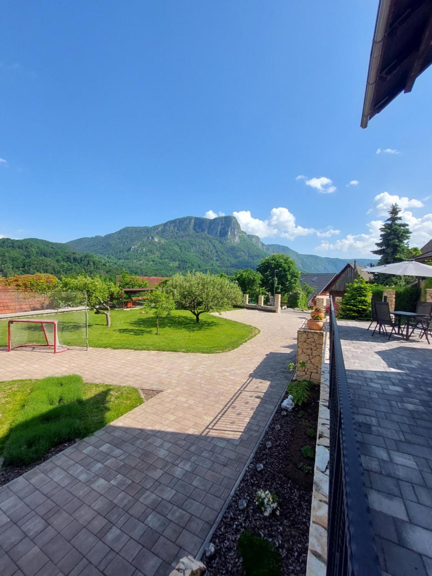 Apartmaji Pr'Pisk Bohinjska Bela Bagian luar foto