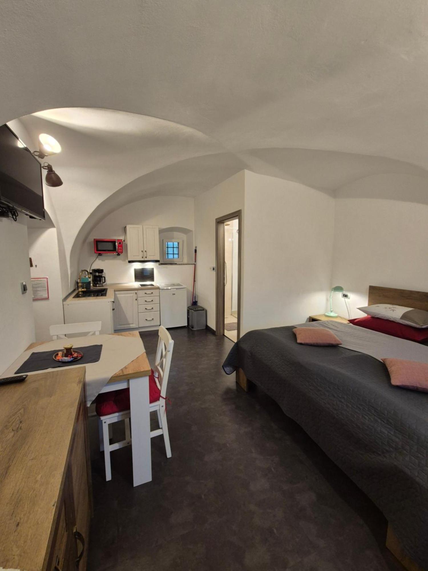 Apartmaji Pr'Pisk Bohinjska Bela Ruang foto