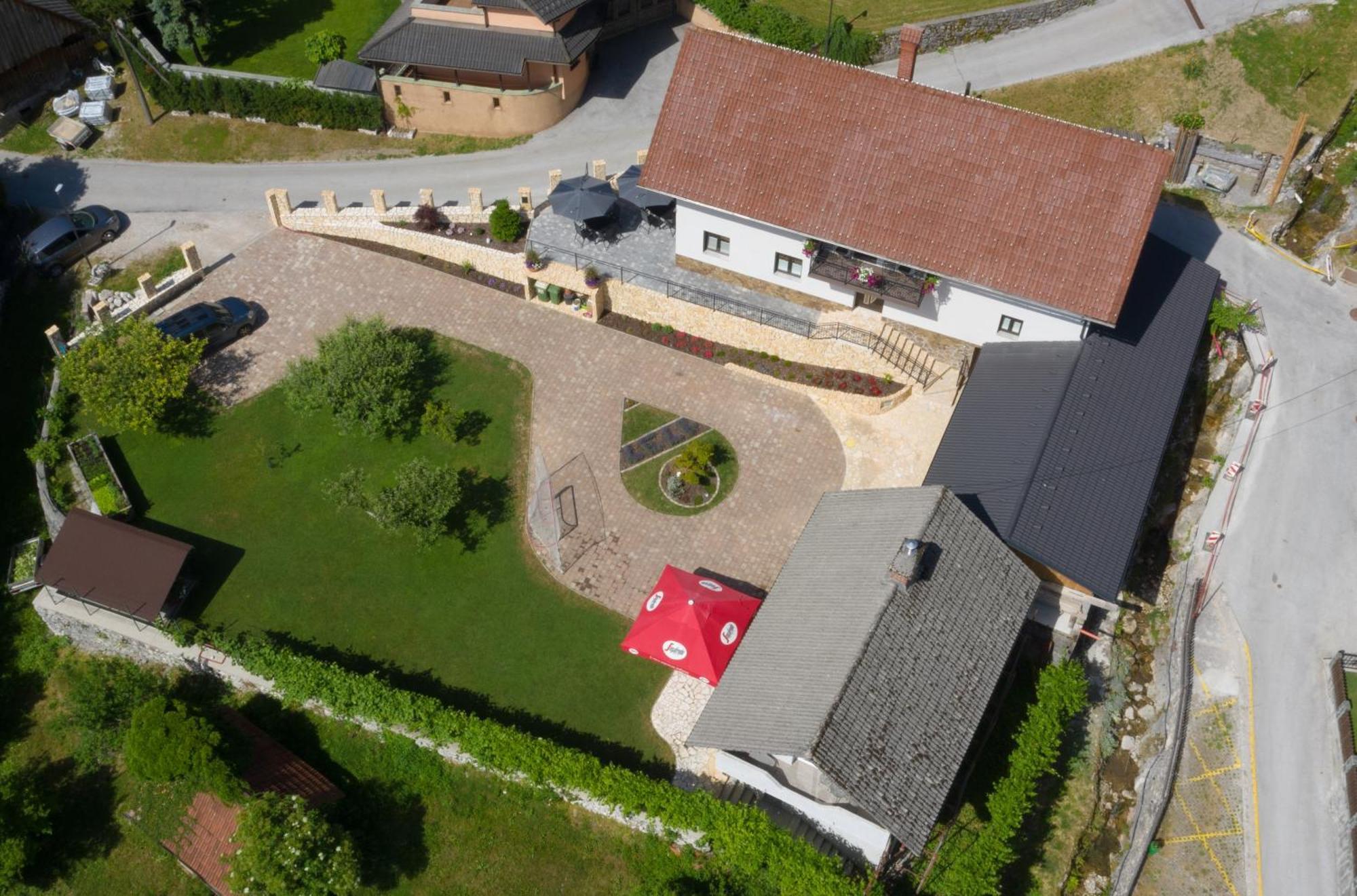Apartmaji Pr'Pisk Bohinjska Bela Bagian luar foto